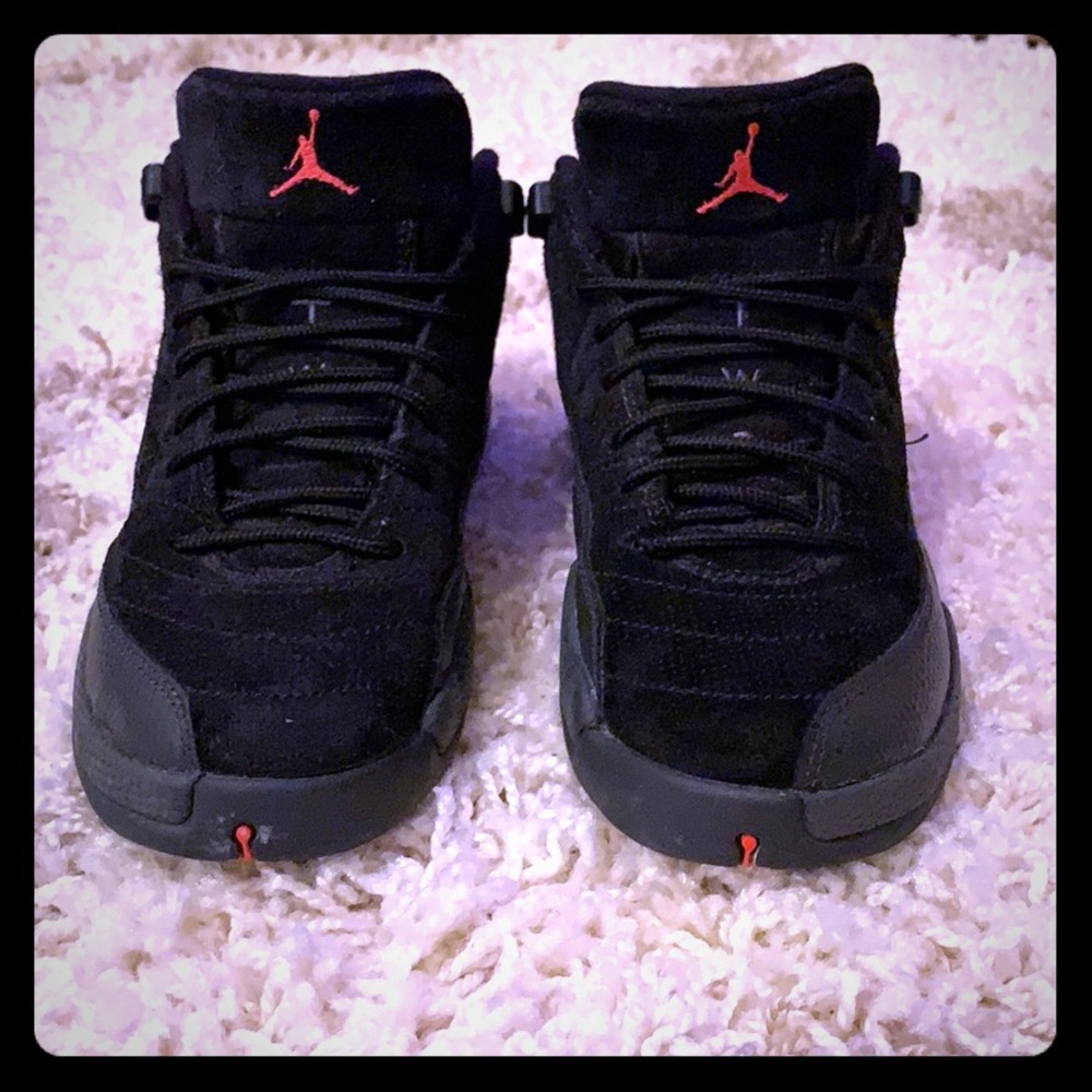 Jordan 12’s Retro Los Max Orange - Size 3Y